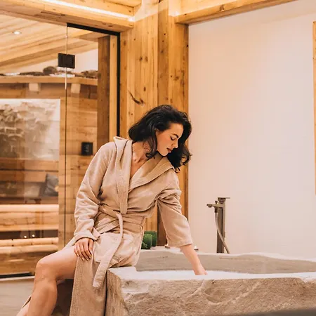 Апартаменты Tauernflair Premium Bergkristall *